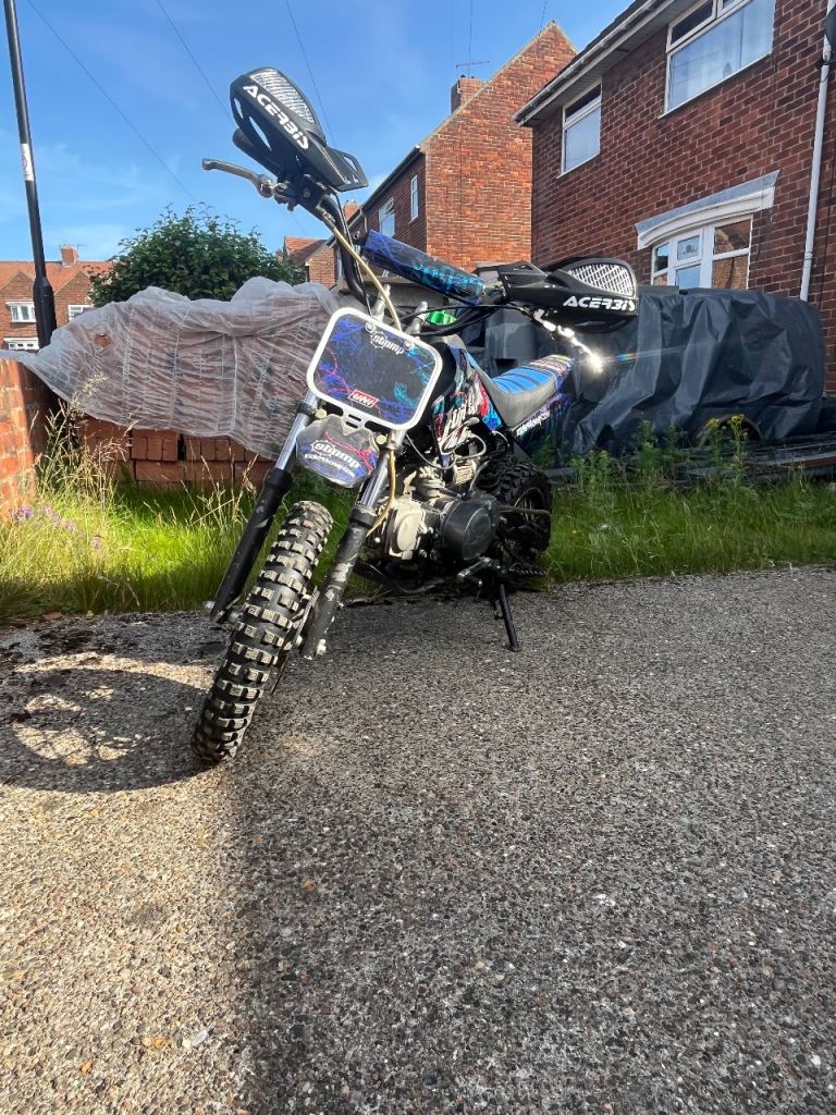 Stomp 110 pit bike 