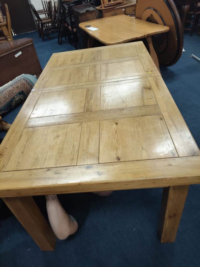 Oak furniture land dining table 