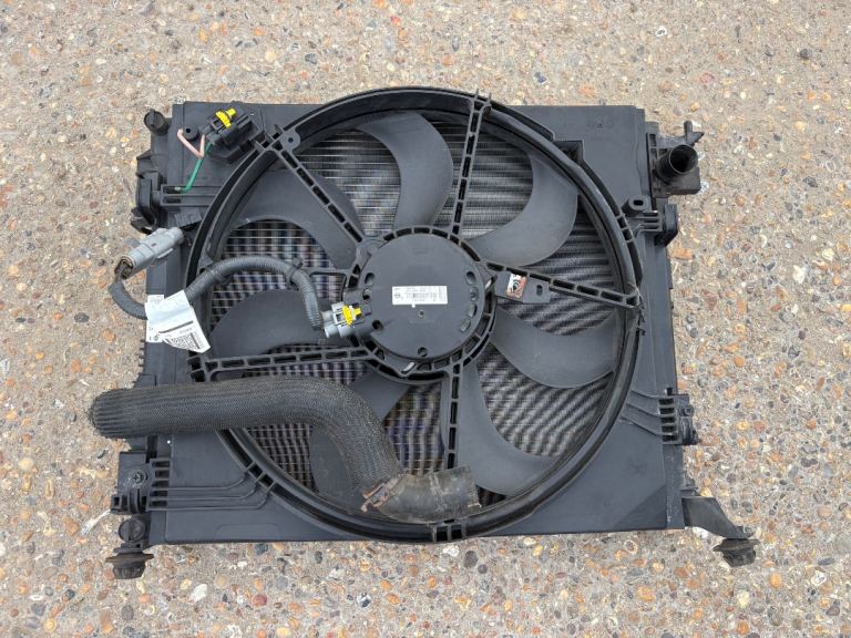 Nissan Qashqai J11 2017-2021 HR13DDT 1.3 Petrol Radiator Rad Pack 21410HV70A