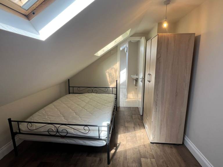 BENEFITS ACCEPTED - Studio Flat Available in Tottenham Haringey N17