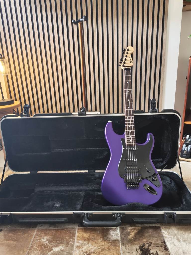 2016 Charvel USA Select So Cal – Satin Plum 