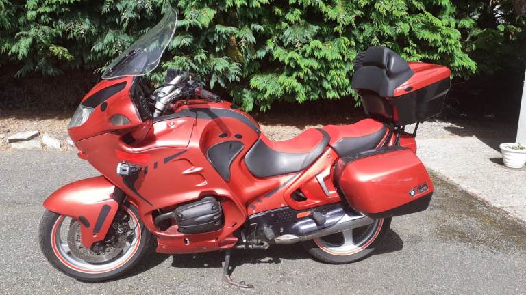 BMW R1100RT