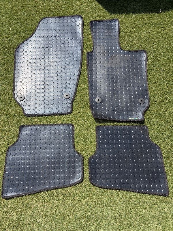 VW Polo 2009-2018 car mats