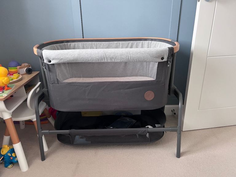 Maxi-Cosi Iora Co-Sleeper Crib, Foldable Baby Bedside Crib, 0–6 Months £150RRP