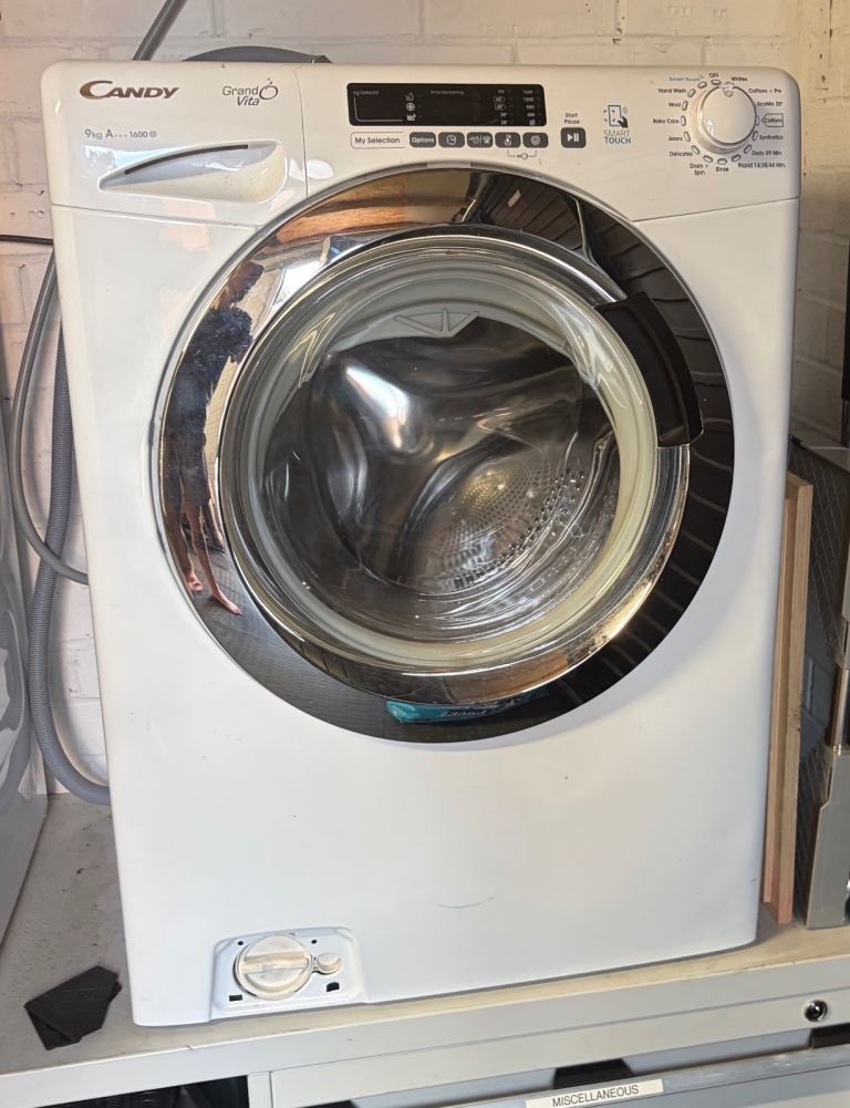 Candy 9kg Washing Machine - Free to collect
