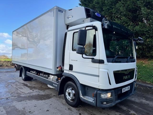 2020 70 MAN TGL 10.190 EURO 6 20ft freezer box side door tail-lift Carrier 550