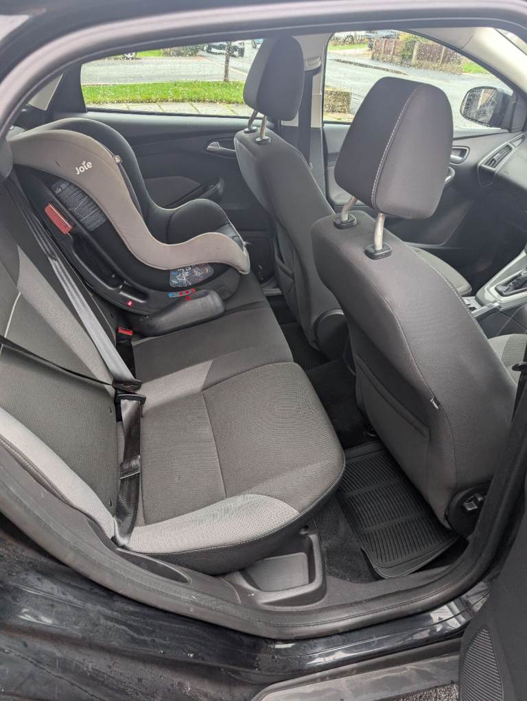 Ford, FOCUS, Hatchback, 2011, Manual, 1596 (cc), 5 doors