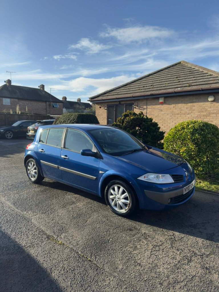 Renault, MEGANE, Hatchback, 2007, Manual, 1598 (cc), 5 doors