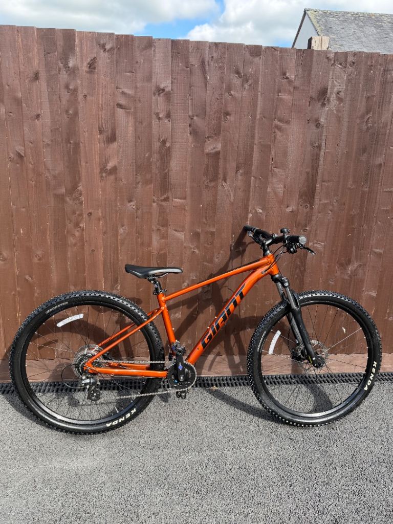 Giant Talon 29 3 Mountain Bike 2023 - Hardtail MTB, Orange