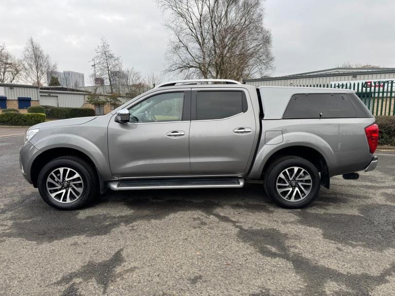 2017 Nissan Navara Double Cab Pick Up Tekna 2.3dCi 190 4WD Auto PICK UP DIESEL Automatic