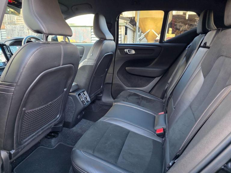 2020 Volvo XC40 1.5 T3 [163] R DESIGN 5dr Geartronic ESTATE PETROL Automatic