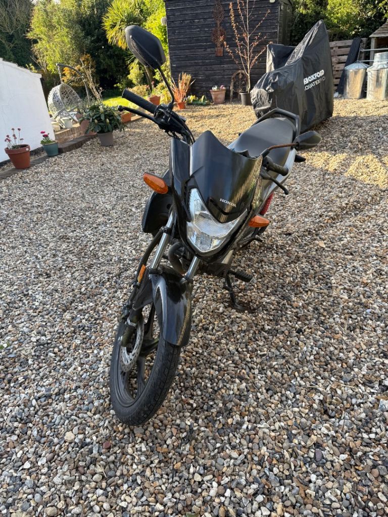 Honda CBF125 