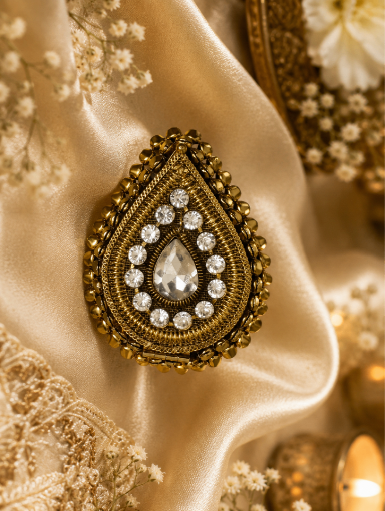 Beautiful Gold antique drop Jewellery Box with Rhinestones 