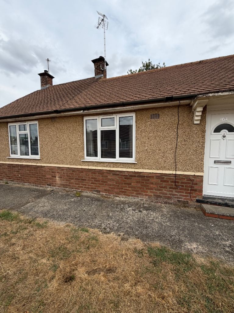 1 bedroom bungalow in Newport Pagnell