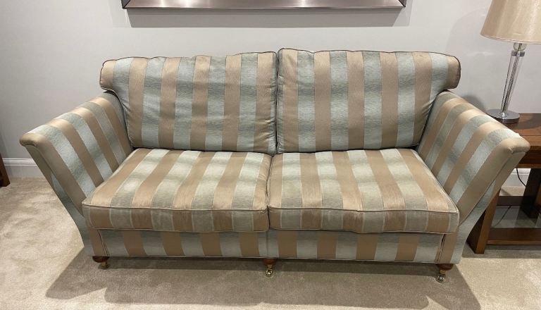 Too good to miss: 2 x Duresta sofas £100 each