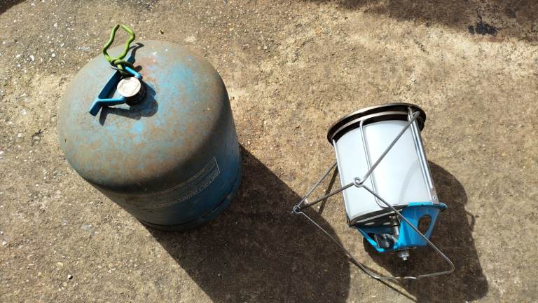 campingaz light belvedere lantern 907 bottle cylinder camping fishing