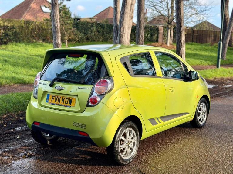 CHEVROLET SPARK 1.0i LS Euro 5 5dr 2011