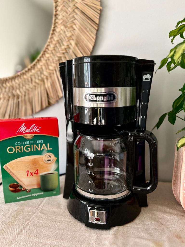 De'Longhi ICM15210 Filter Coffee Machine – Like New + Free Filters