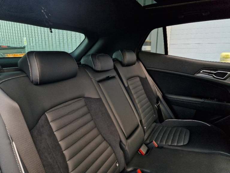 2025 Kia Sportage 1.6 h T-GDi GT-Line S SUV 5dr Petrol Hybrid Auto Euro 6 (s/s) (207 bhp) ESTATE ...