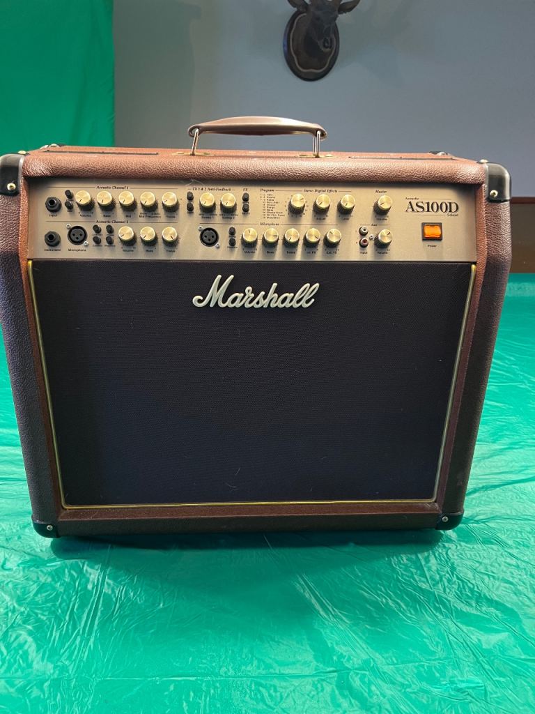 Marshall AS100D guitar amp