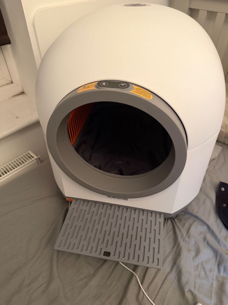 Automatic cat litter 