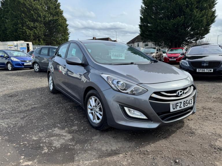 2014 Hyundai i30 1.6 CRDi Active 5dr Auto HATCHBACK Diesel Automatic