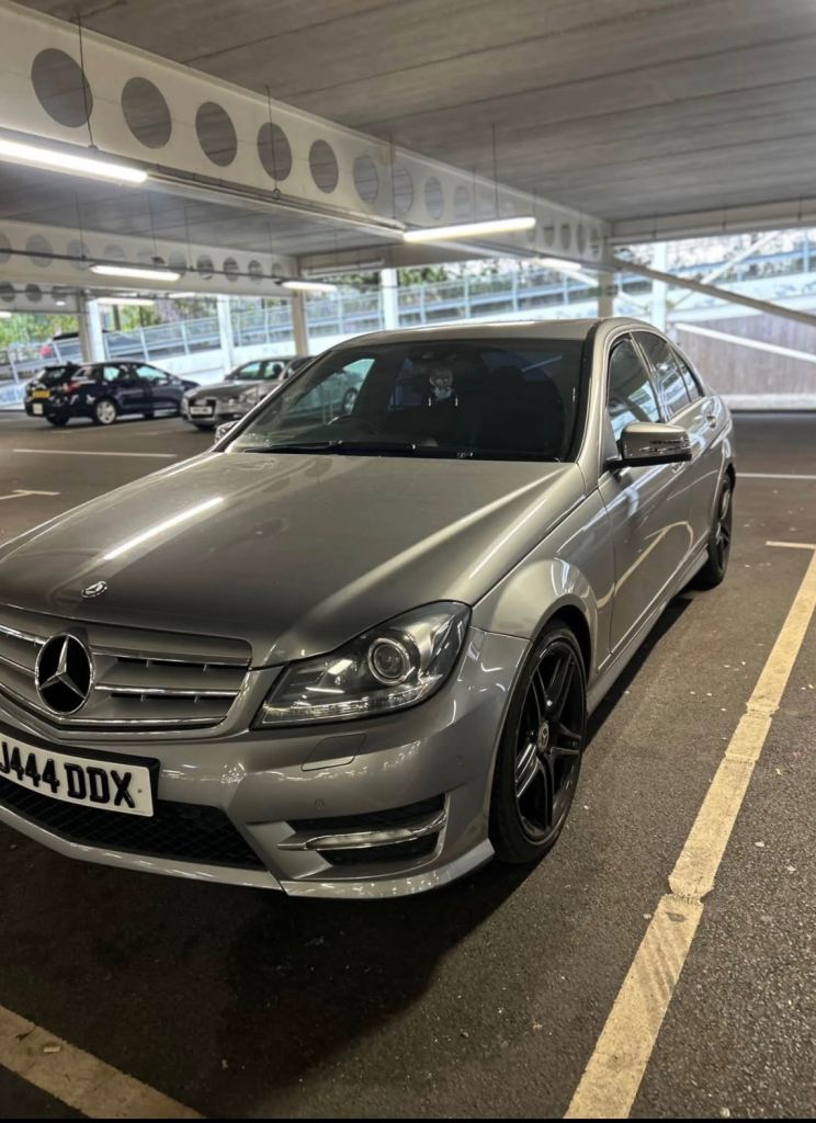 Mercedes-Benz, C CLASS, Saloon, 2011, Semi-Auto, 2143 (cc), 4 doors