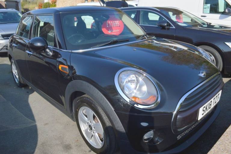 2018 MINI Hatch 1.5 Cooper 5dr HATCHBACK PETROL Manual