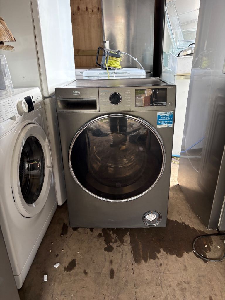Beko 9kg washer dryer 9/6 B3D59644UG —free delivery