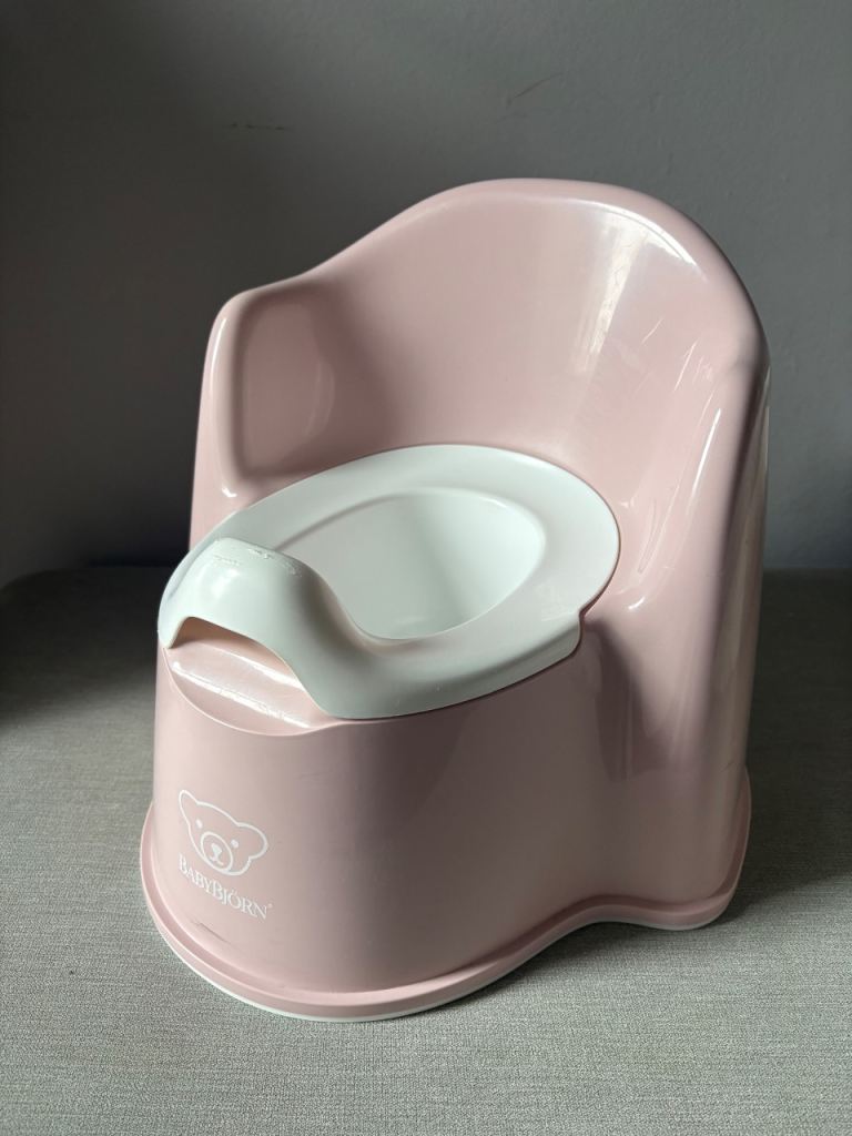 Babybjorn potty chair - powder pink