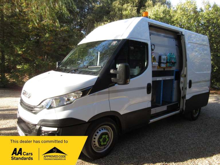 2018 Iveco Daily 2.3 TD 12V 35S 3520 BUSINESS L2 H2 COMPRESSOR/GENERATOR/WORKSHOP [Email address ...