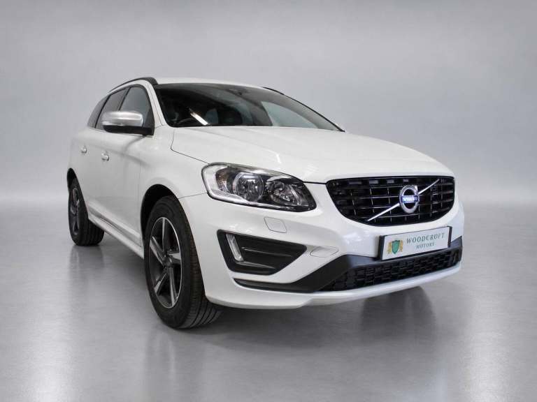 VOLVO XC60 2.4 D4 R-Design Nav Auto AWD Euro 6 (s/s) 5dr 2015