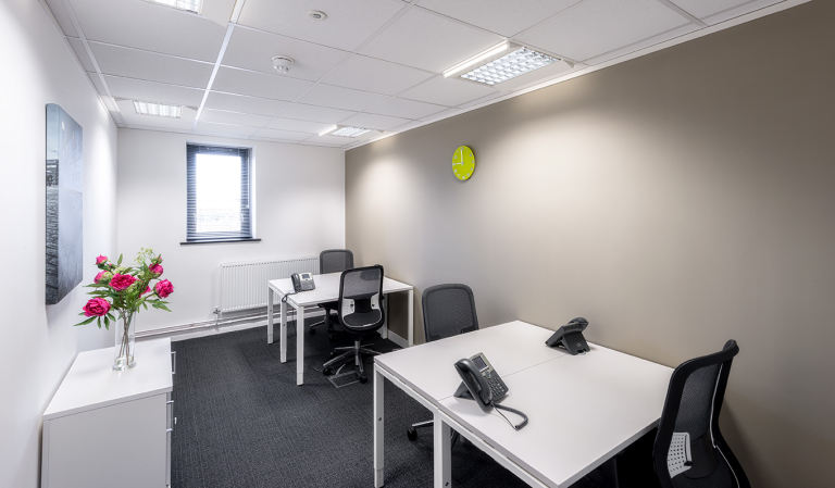 Gloucester Docks - GL12EP \ Small Office Space for Rent