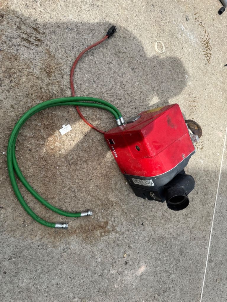 Riello RDB Oil Burner - Used, Fair Condition