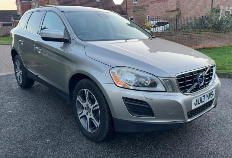 2013 VOLVO XC60 2.4 D5 SE LUX NAV AWD AUTO S/HISTORY CAMBELT DONE! LOVELY 4X4!