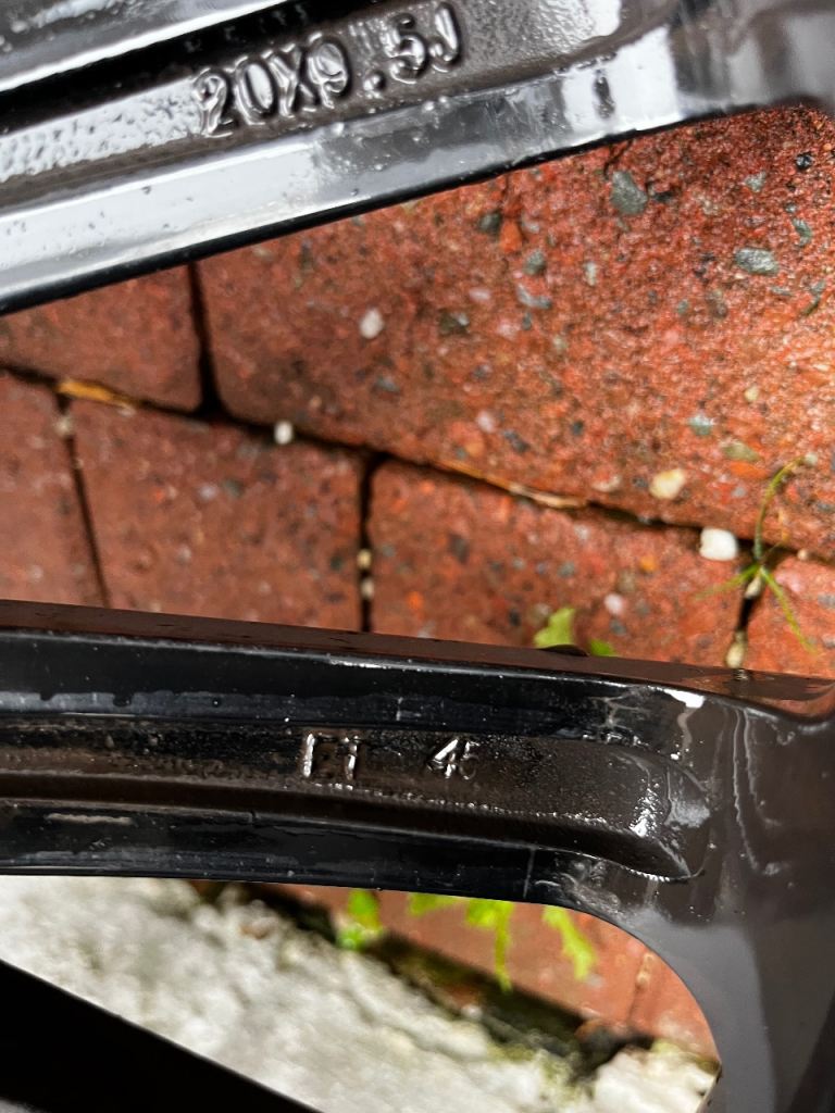 Mercedes Turbine 20” black alloy Rear 