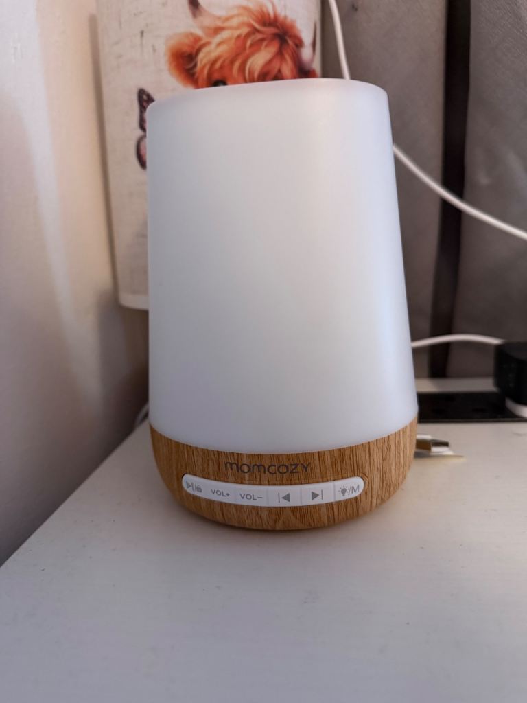 Momcozy sound machine 