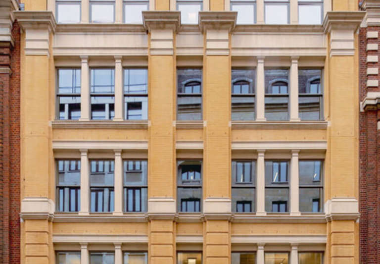 Furnished offices to rent in *Shoreditch*. Office Spaces for 20 to 60 desks EC1