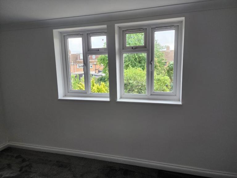 Fully Refurbished 2-Bed in Prime Bedford Location – New Kitchen, New Bathroom, Move-In Ready