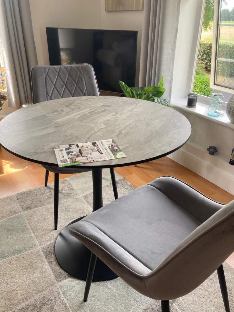 Bistro table and chairs 