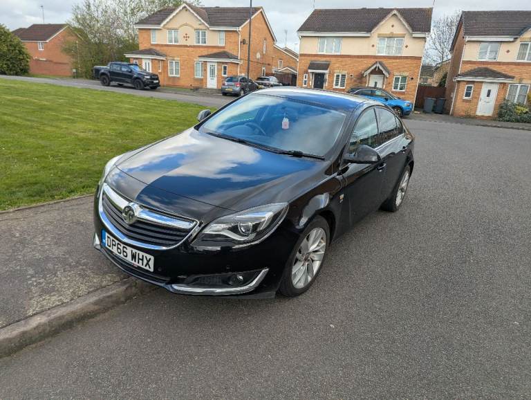 2016 VAUXHALL INSIGNIA 1.4i Turbo SRi 43,000 LOW MILES (2 OWNERS)