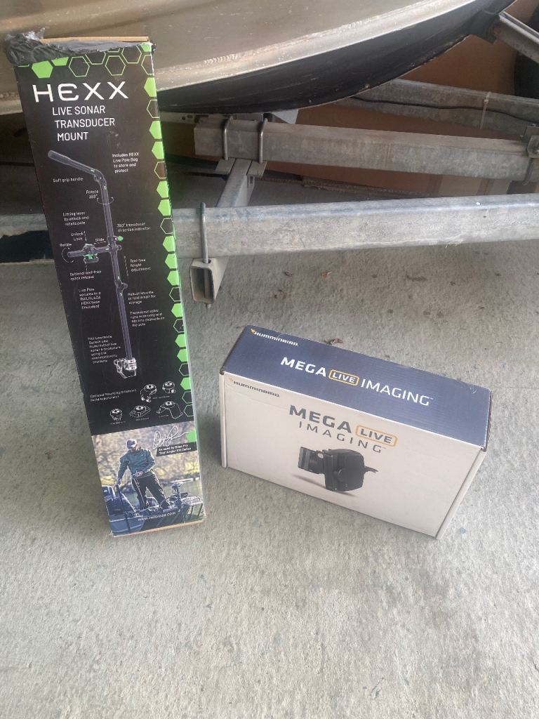 Humminbird Mega Live 1 Bundle