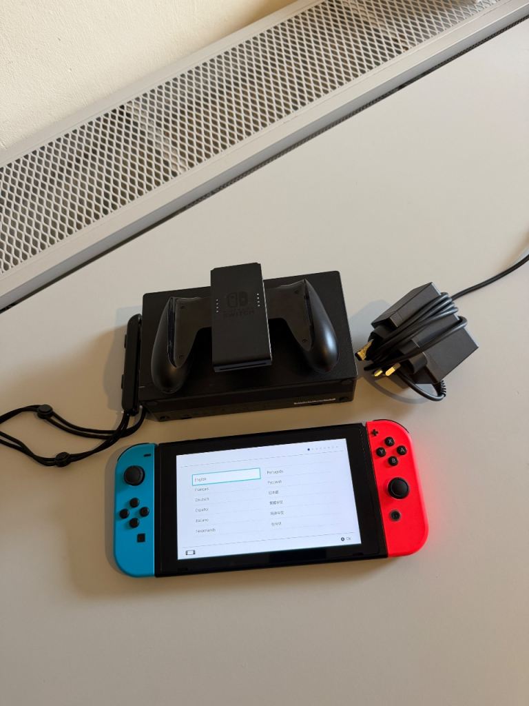 Nintendo Switch Blue and Red - Pristine Condition✨