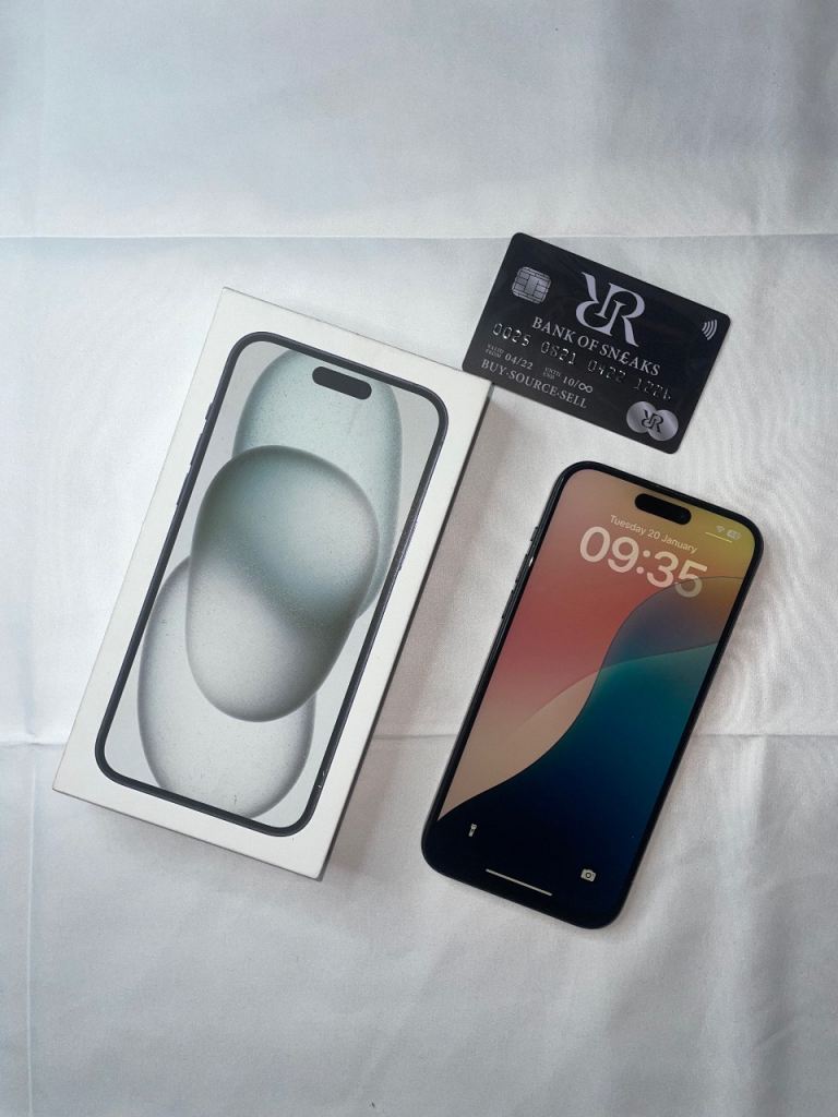 iPhone 15 plus black 128gb 