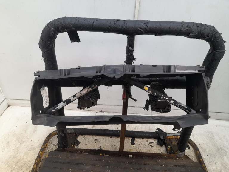 Bmw 1 Series Front Air Guide 2011-2015 7245771