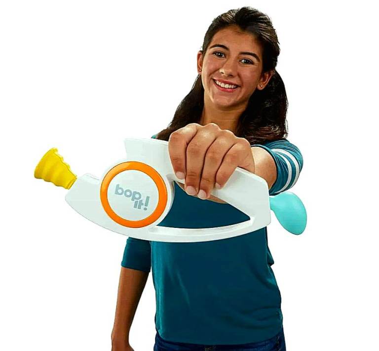 Hasbro Bop It! Game - New Condition, Batteries Included