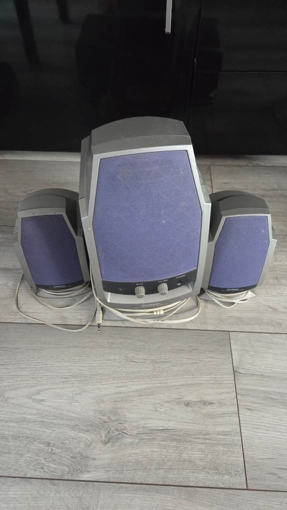 Speakers with Subwoofer – Good Condition