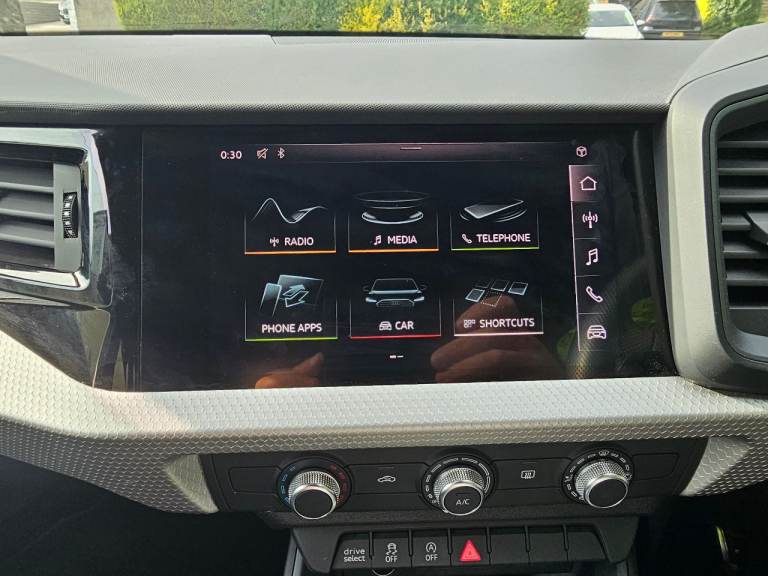 ★AUDI A1 S-LINE ★26K MILES! ●AUTOMATIC● 1.0 PETROL, TURBO, IDEAL 1ST CAR LIKE VW POLO SEAT IBIZA 