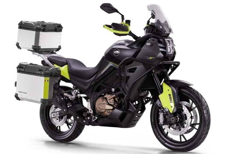 2026 QJ Motor SVT 650, Touring, Adventure bike, full luggage 