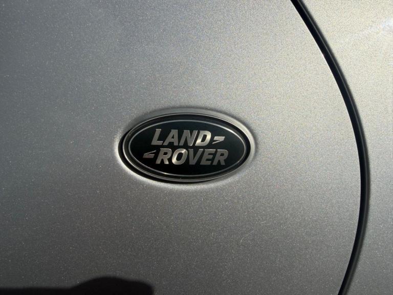2017 Land Rover Discovery 2.0 SD4 SE 5dr Auto ESTATE DIESEL Automatic